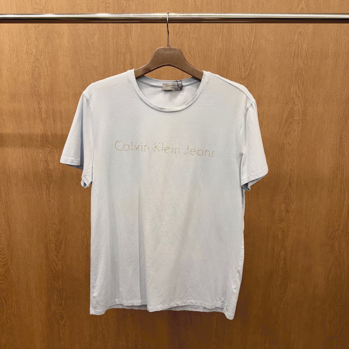 캘빈클라인 진스 반팔 티셔츠 로고 프린팅 무지 디테일 스카이 블루 상품이미지2