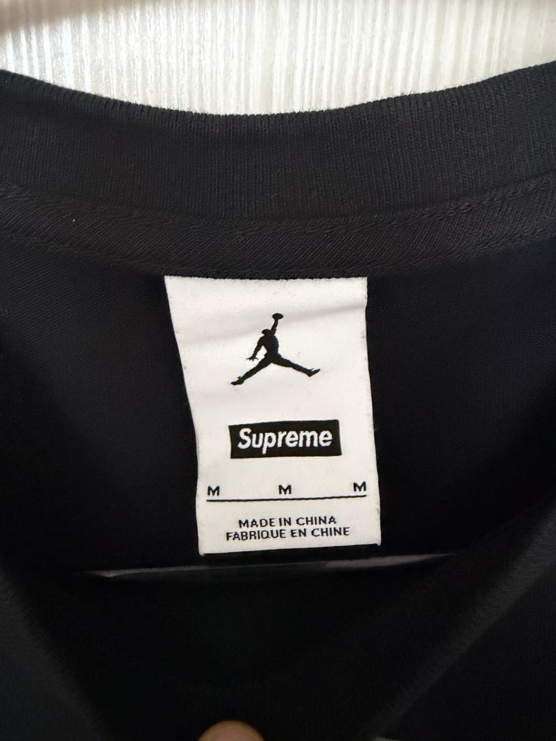 슈프림 x 조던 비기 숏슬리브 탑 블랙 - 24FW 상품이미지3