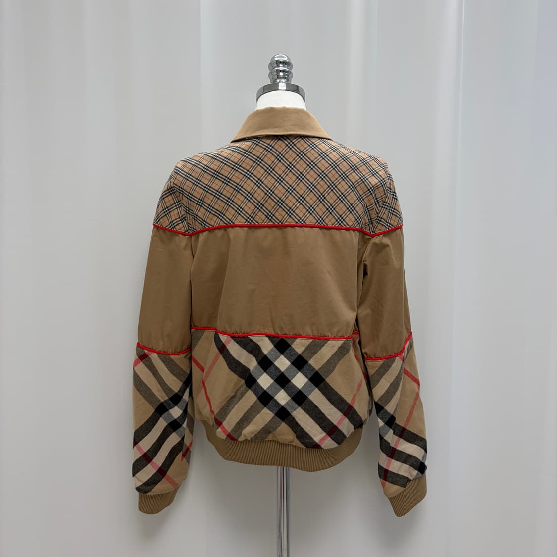 정품 버버리 콘트라스트 체크 패널 자켓 상품이미지7