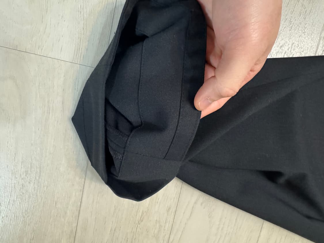 정품 몽클레어 로고 와펜 정장 바지 슬랙스 상품이미지6