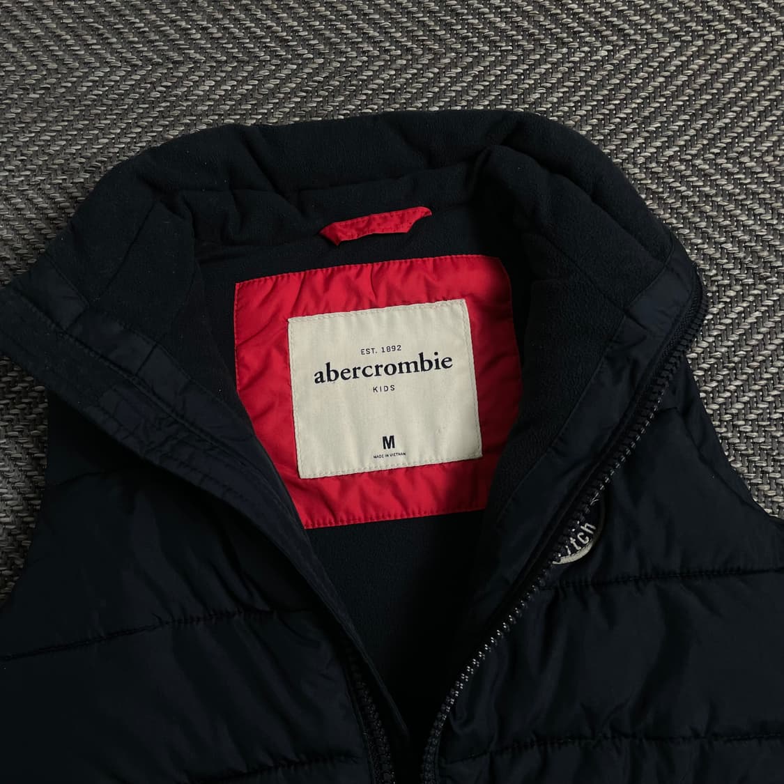 아베크롬비 y2k 크롭 빈티지 다운 베스트y 4447 상품이미지5