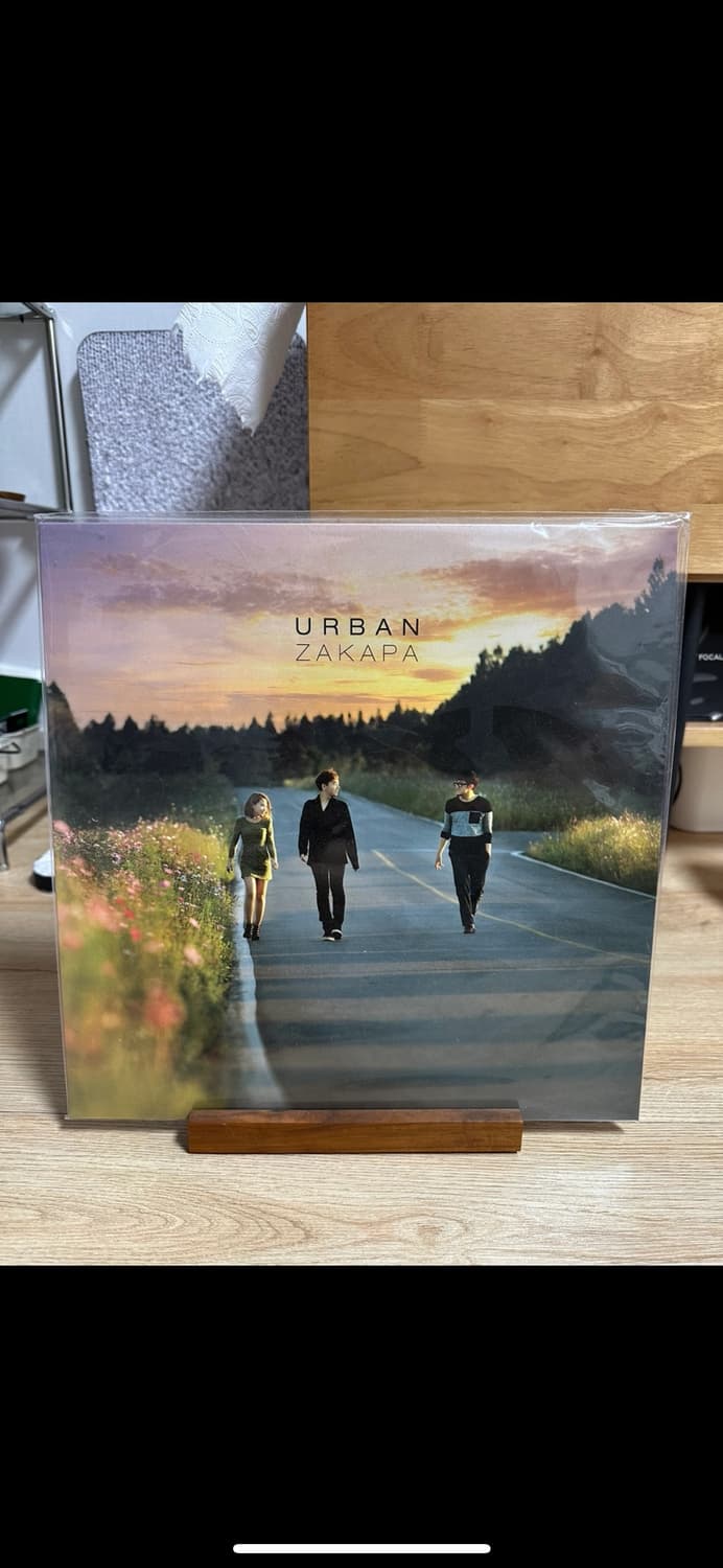 어반자카파 LP (500장 한정 초판) 1.2.3집 판매합니다 상품이미지2