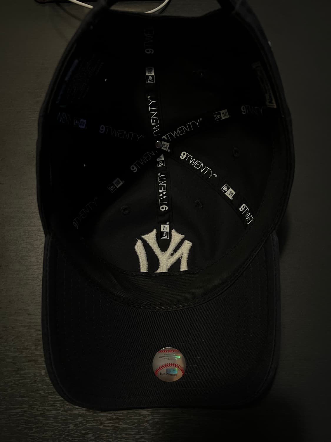 디네댓 X MLB  뉴욕양키스 볼캡(상태 거의새거) 상품이미지4