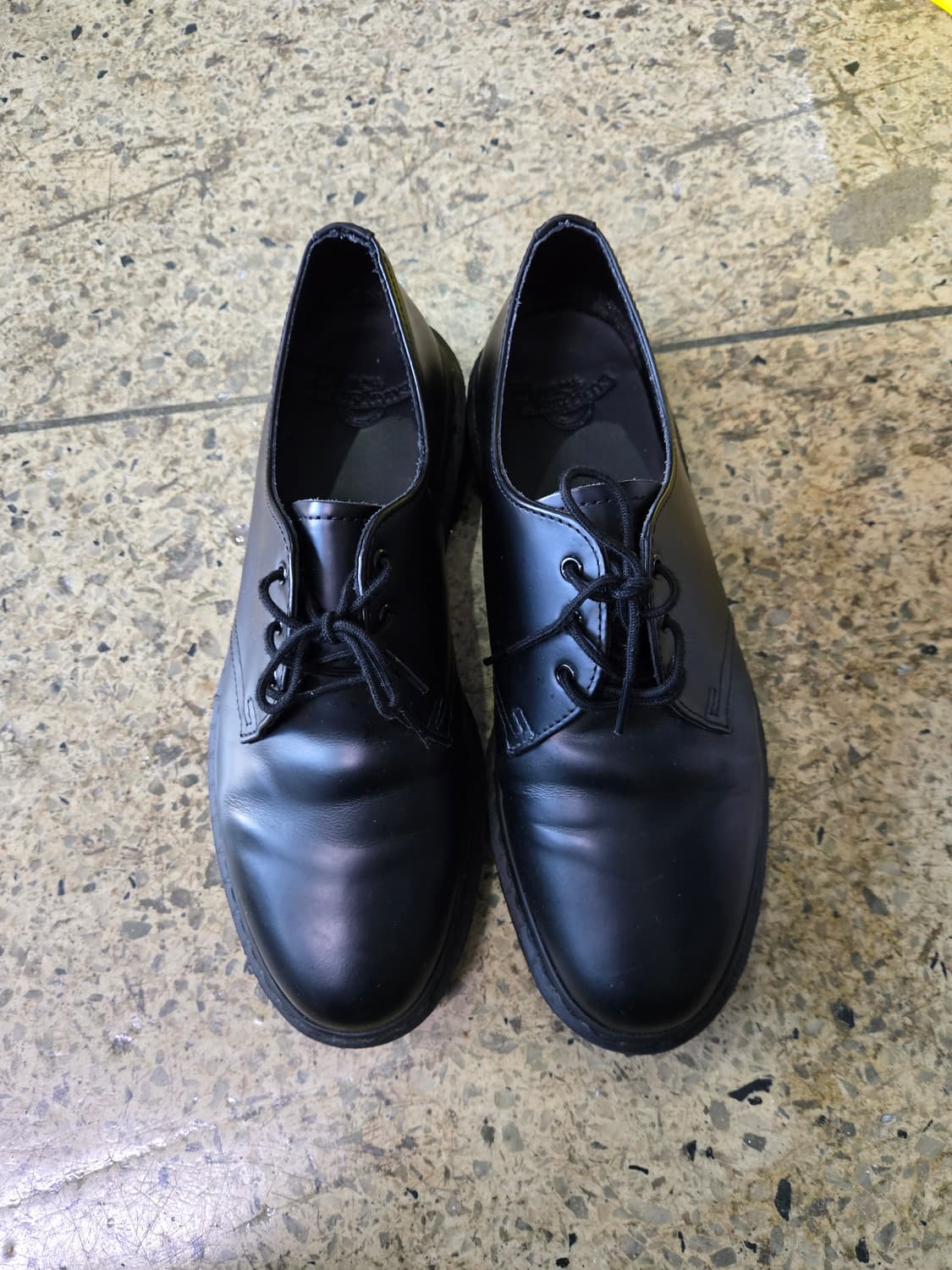 닥터마틴 블랙 더비 슈즈 1461 3홀 모노 블랙 상품이미지1