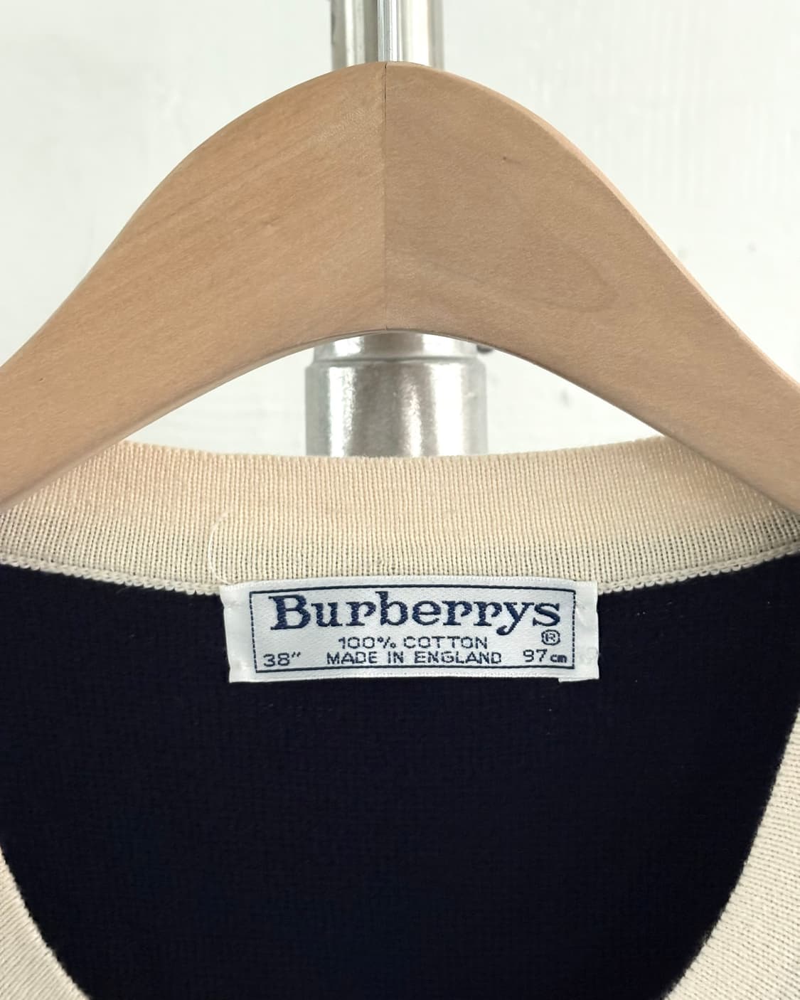 Burberry 버버리 금장 네이비 반팔 가디건 상품이미지6