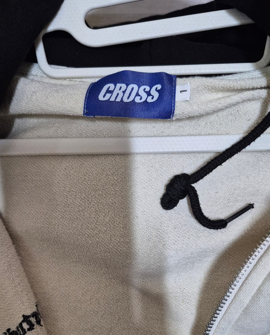 크로스드레슬리 후드집업 상품이미지3