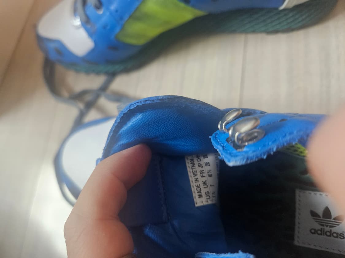 아디다스 x 오프닝세레모니 뉴욕런 255 이지 삼바 가젤 상품이미지4