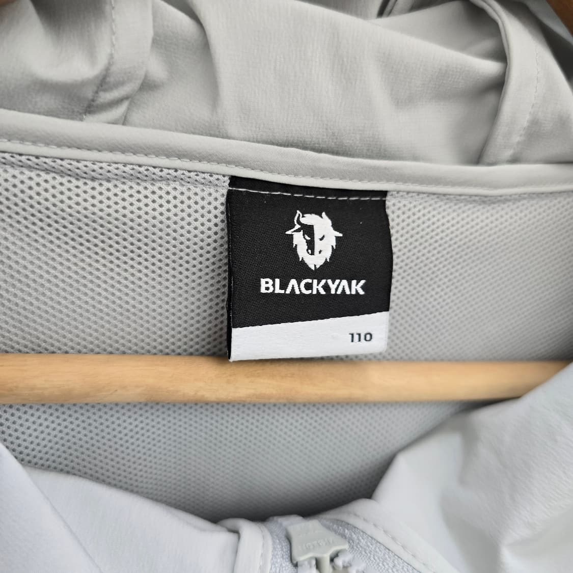 블랙야크 바람막이 집업 자켓 민트급 상품이미지4