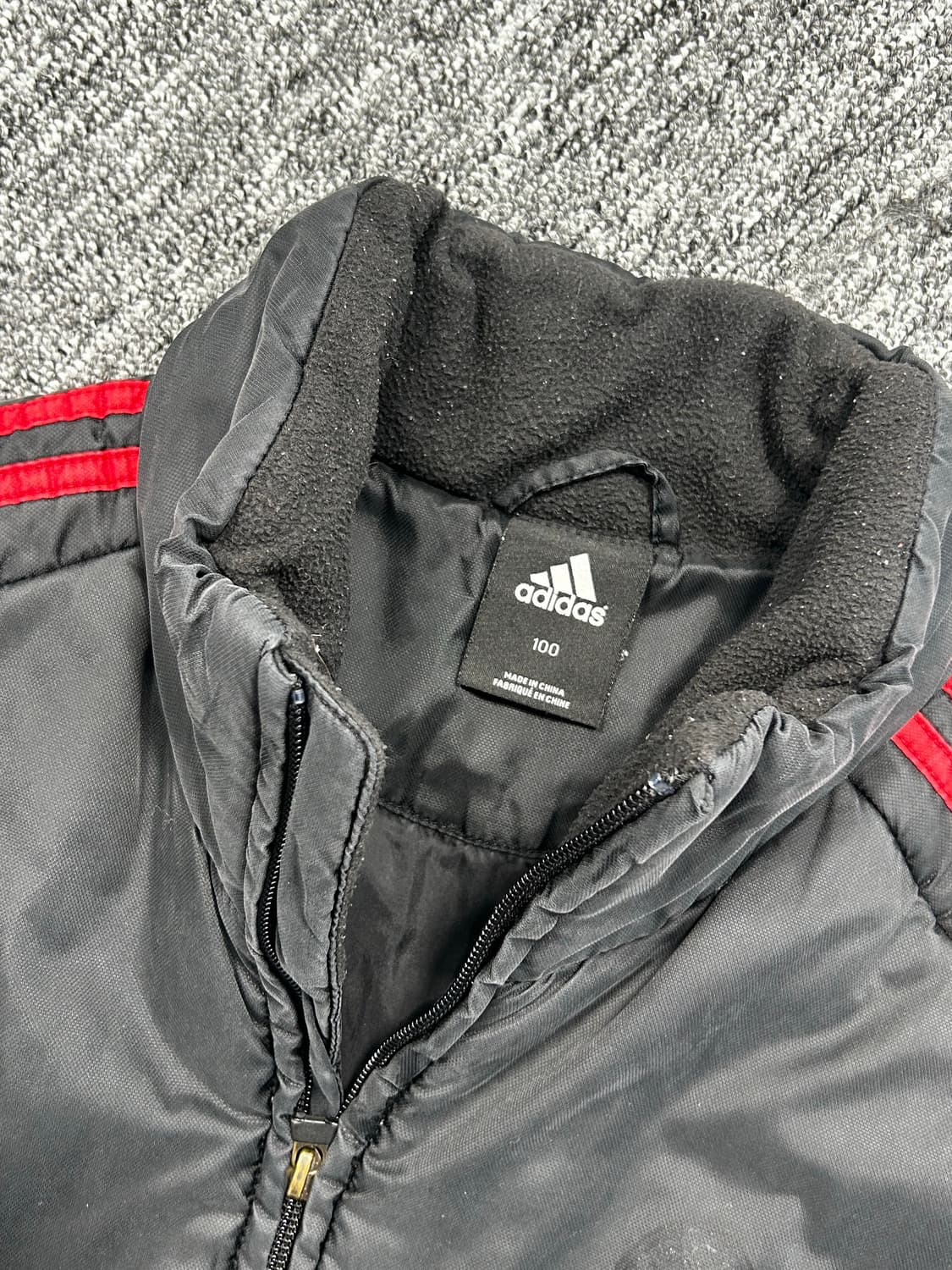 아디다스 00s 블랙 레드 패딩 L 상품이미지5
