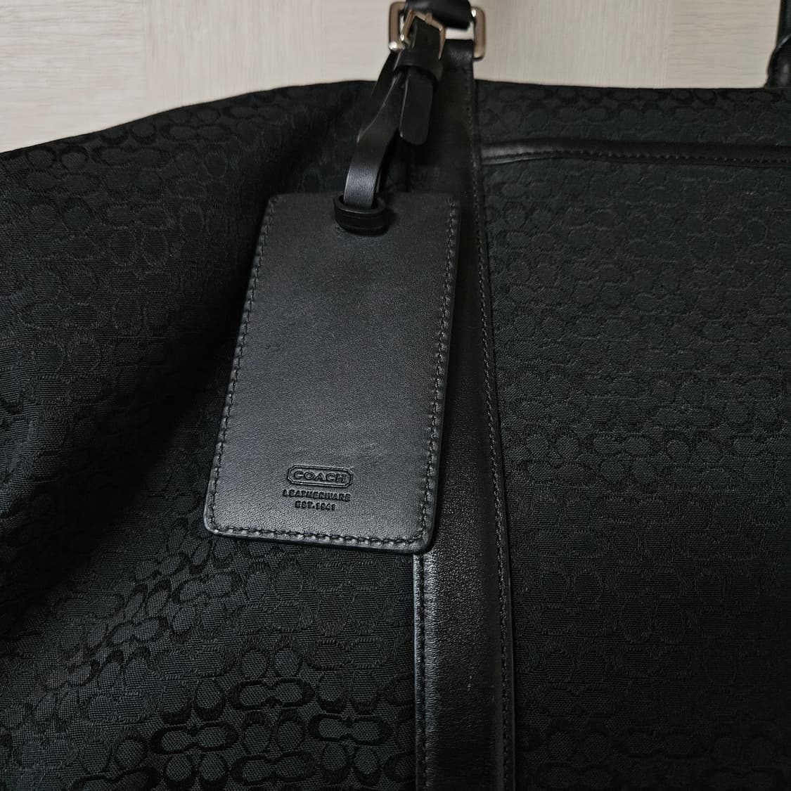 코치 COACH 시그니처 모노그램 레더 믹스 보스턴백 (+코치 볼캡) 상품이미지4