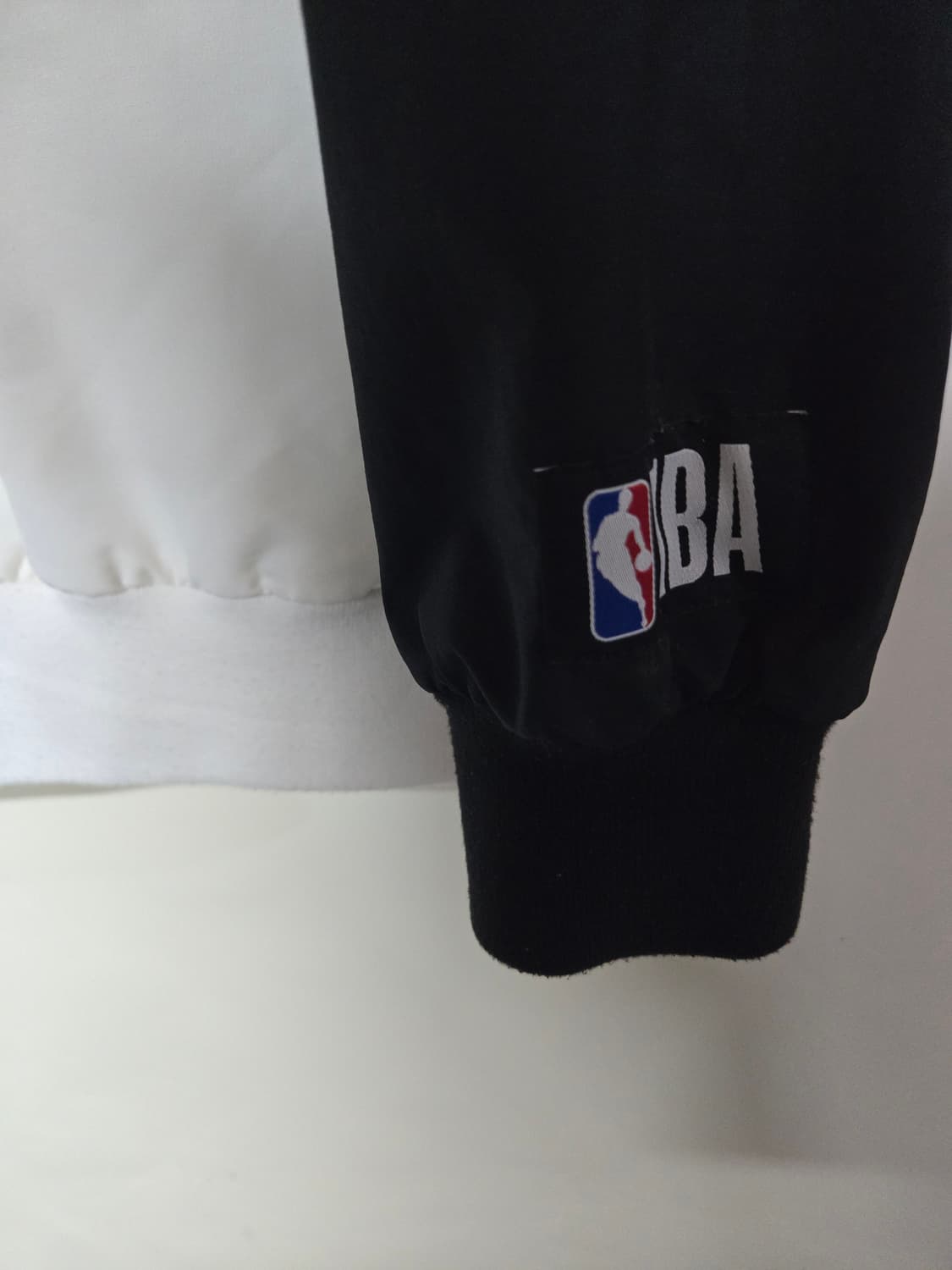NBA 샌안토니오 스퍼스 후드 바람막이 아노락M 상품이미지5