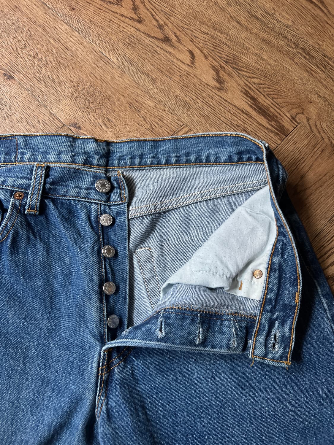 [32]리바이스 유럽 501 빈티지 워싱 스트레이트 데님 팬츠 상품이미지3