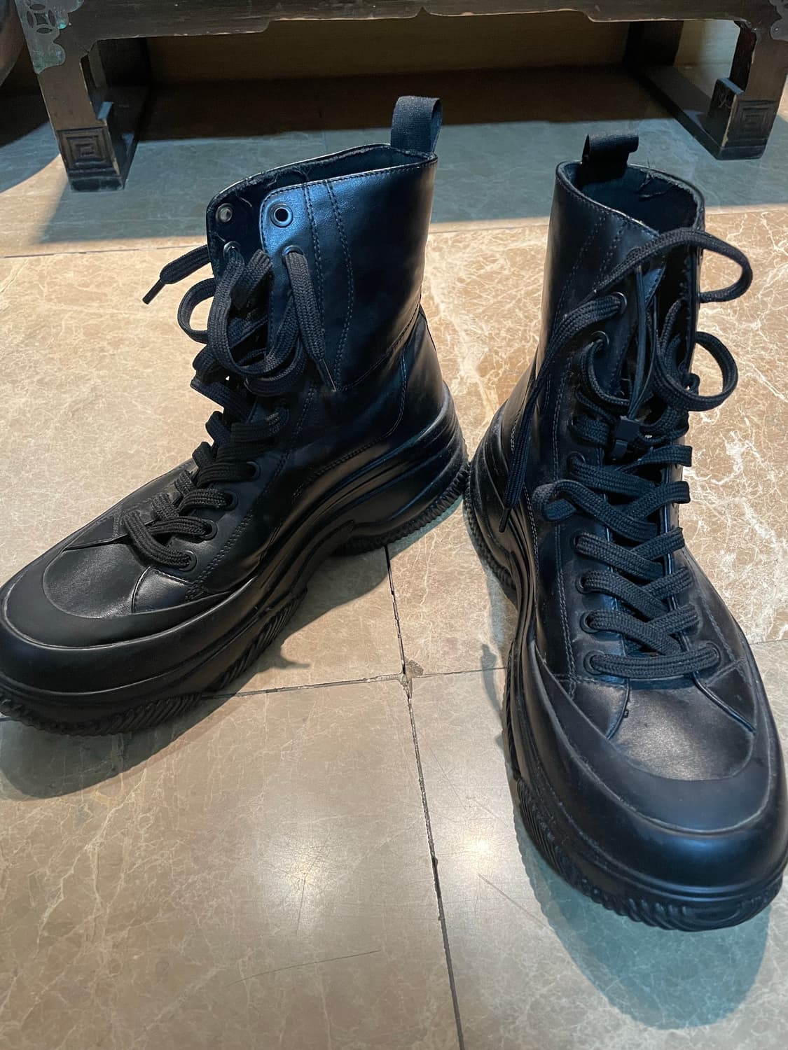 (새상품)자라 트랙솔 레이스업 부츠 zara 39사이즈 (250~255) 상품이미지2