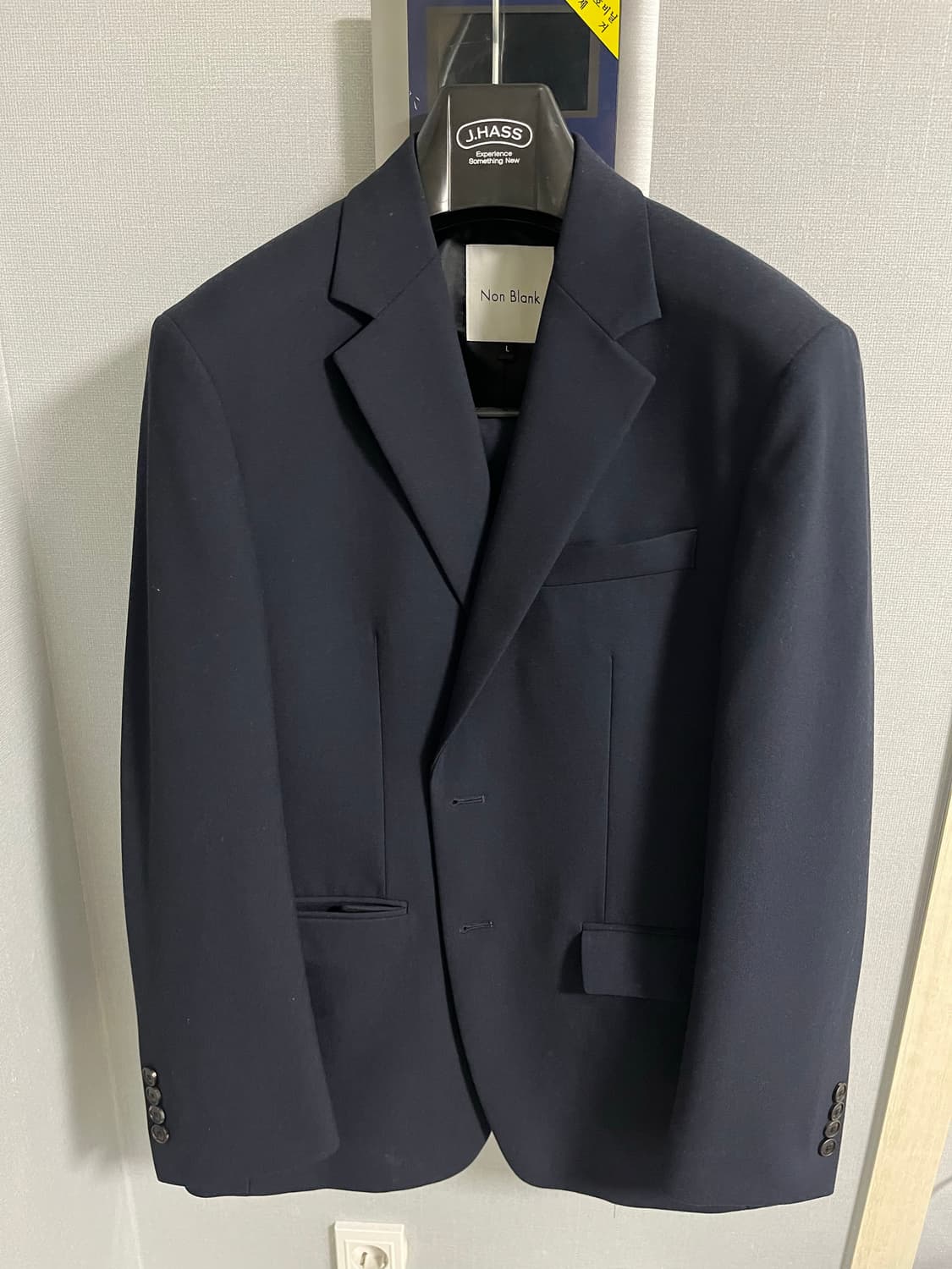 넌블랭크 울블랜드 세미 오버 블레이저 상품이미지2