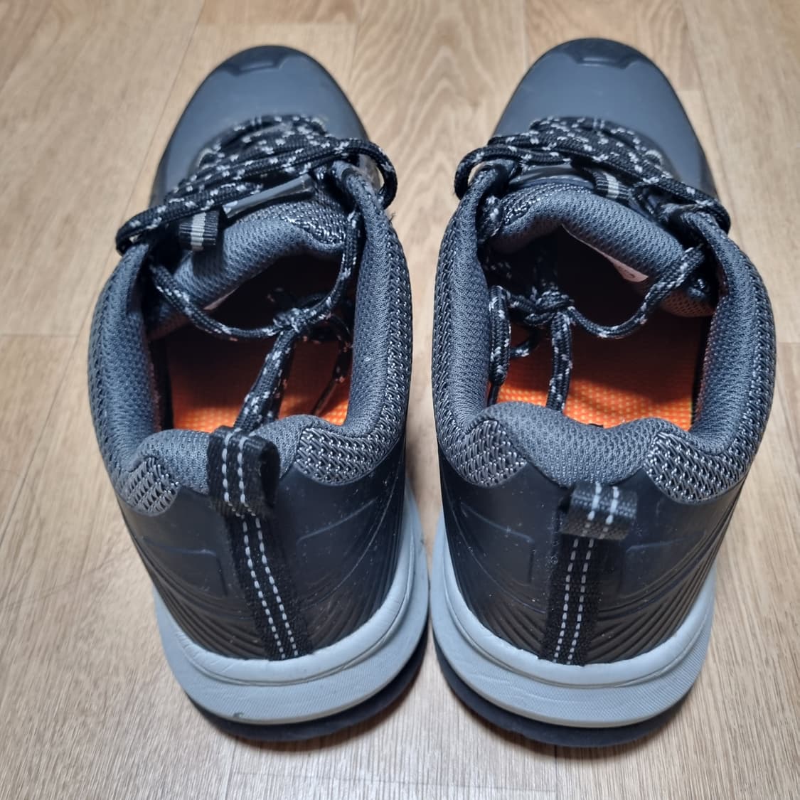 컬럼비아(Columbia) 트레킹화 피크프리크 II 아웃드라이265 상품이미지4