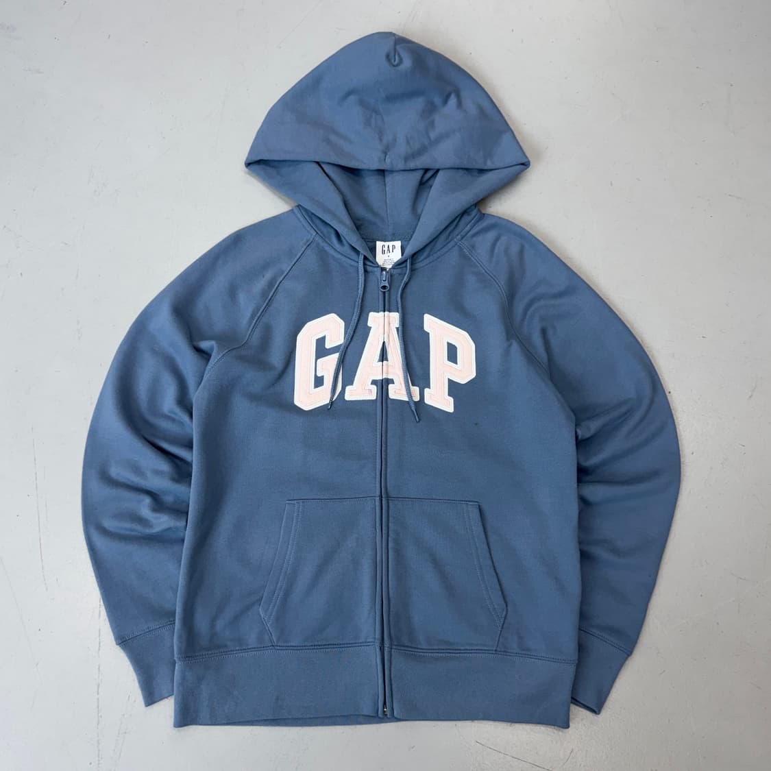 갭 Y2K 빅로고 하늘 핑크 배색 후드집업 상품이미지2