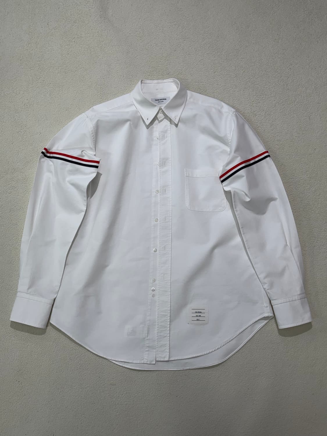 톰브라운 옥스포드 스트라이프 암밴드 셔츠 5사이즈 상품이미지1