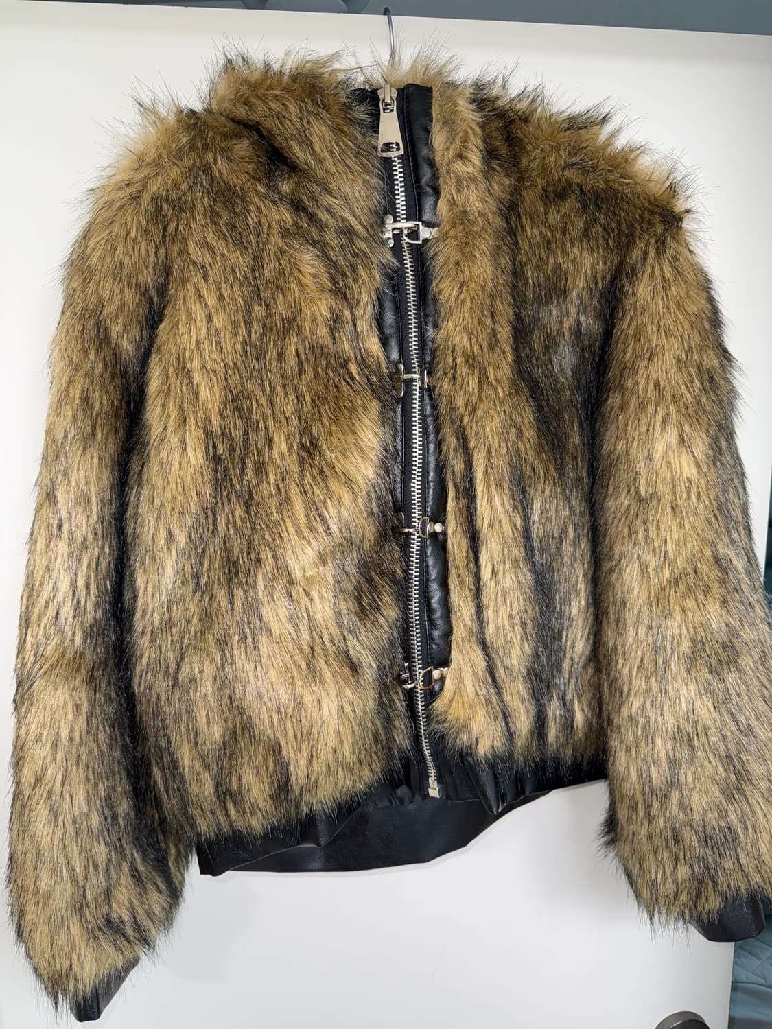 후드 퍼 자켓 상품이미지2