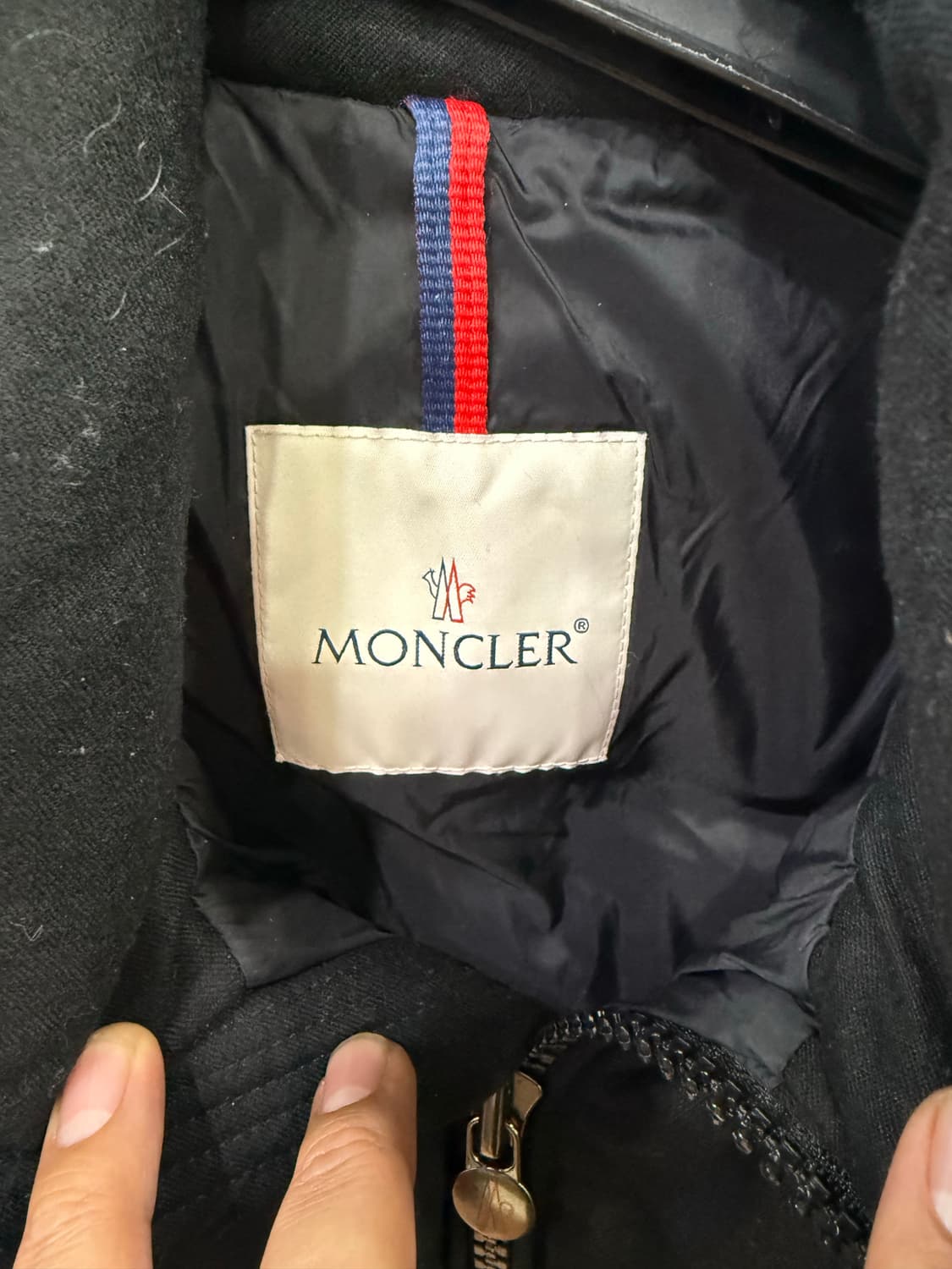 정품 몽클레어 패딩 3사이즈 상품이미지5