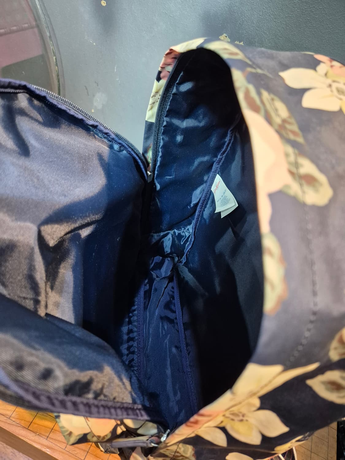 Cath Kidston 꽃무늬 백팩 방수됨 새상품 상품이미지7