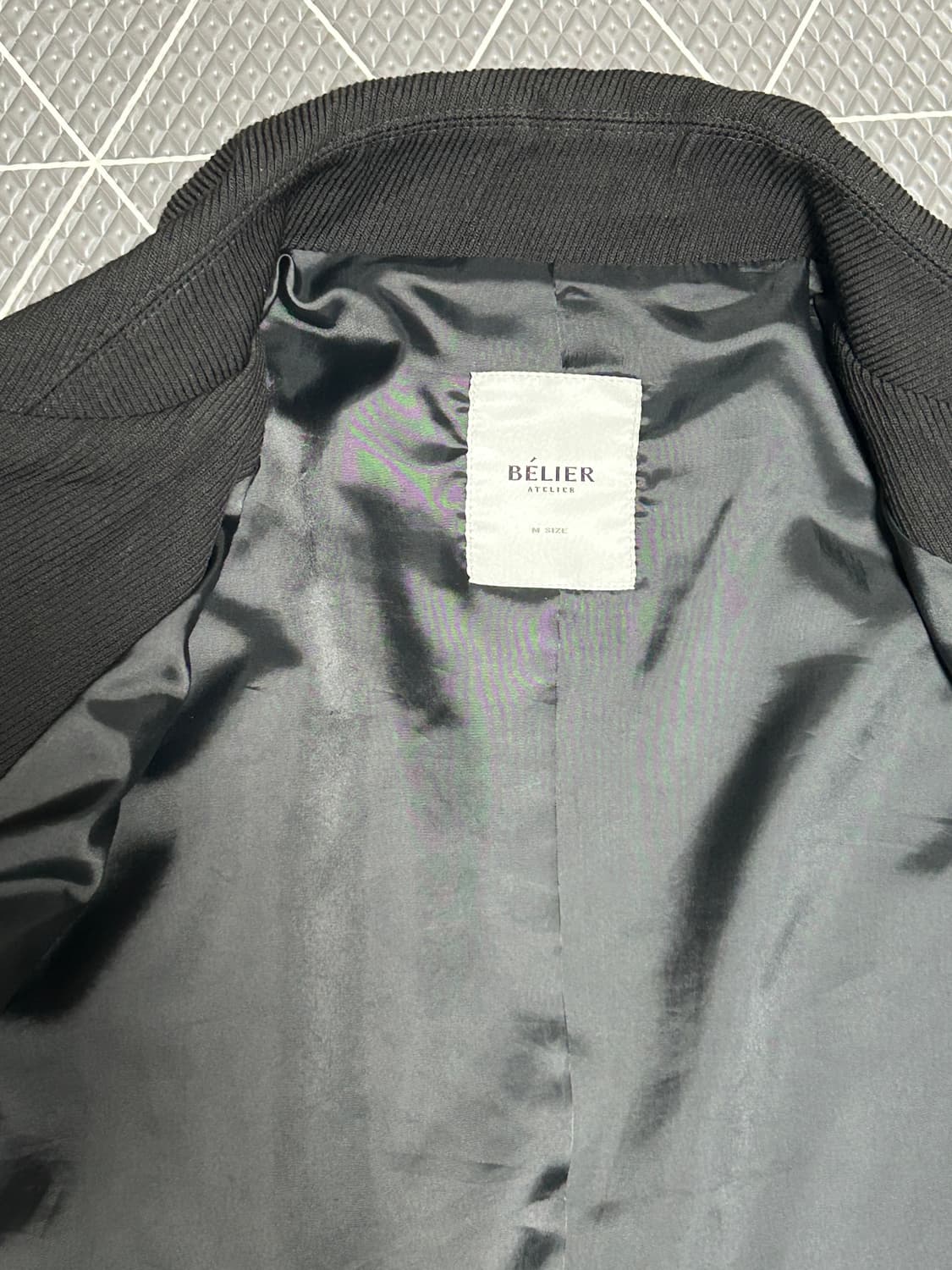 벨리에 다이에그널 블루종 블랙 M 상품이미지2