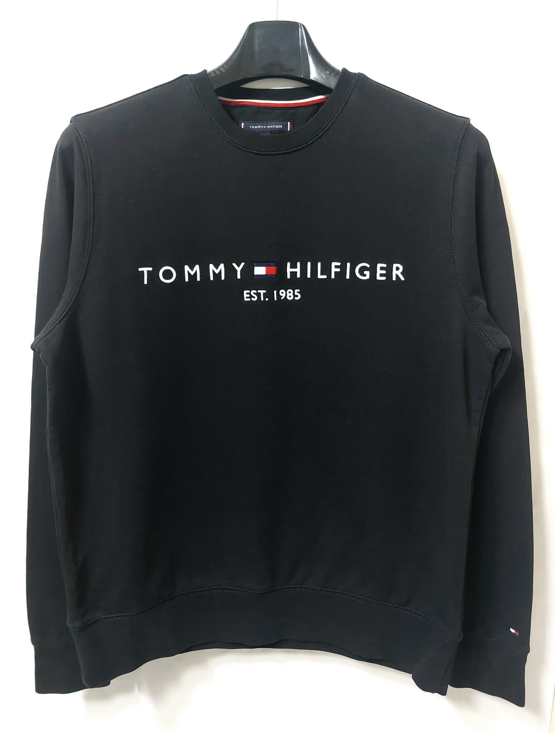 타미힐피거 블랙 맨투맨 105 상품이미지4