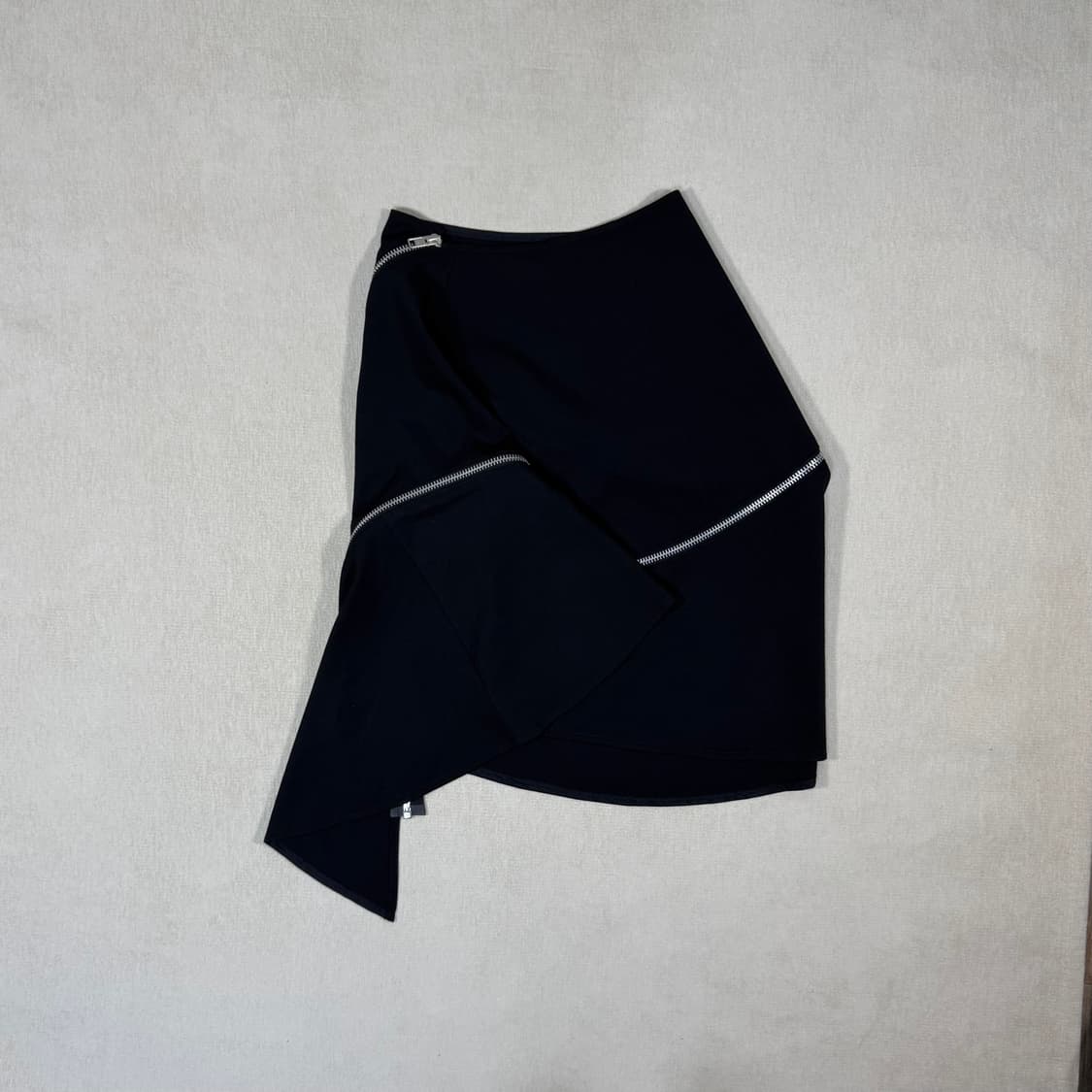 Diagonal Zipper  black skirt 상품이미지4