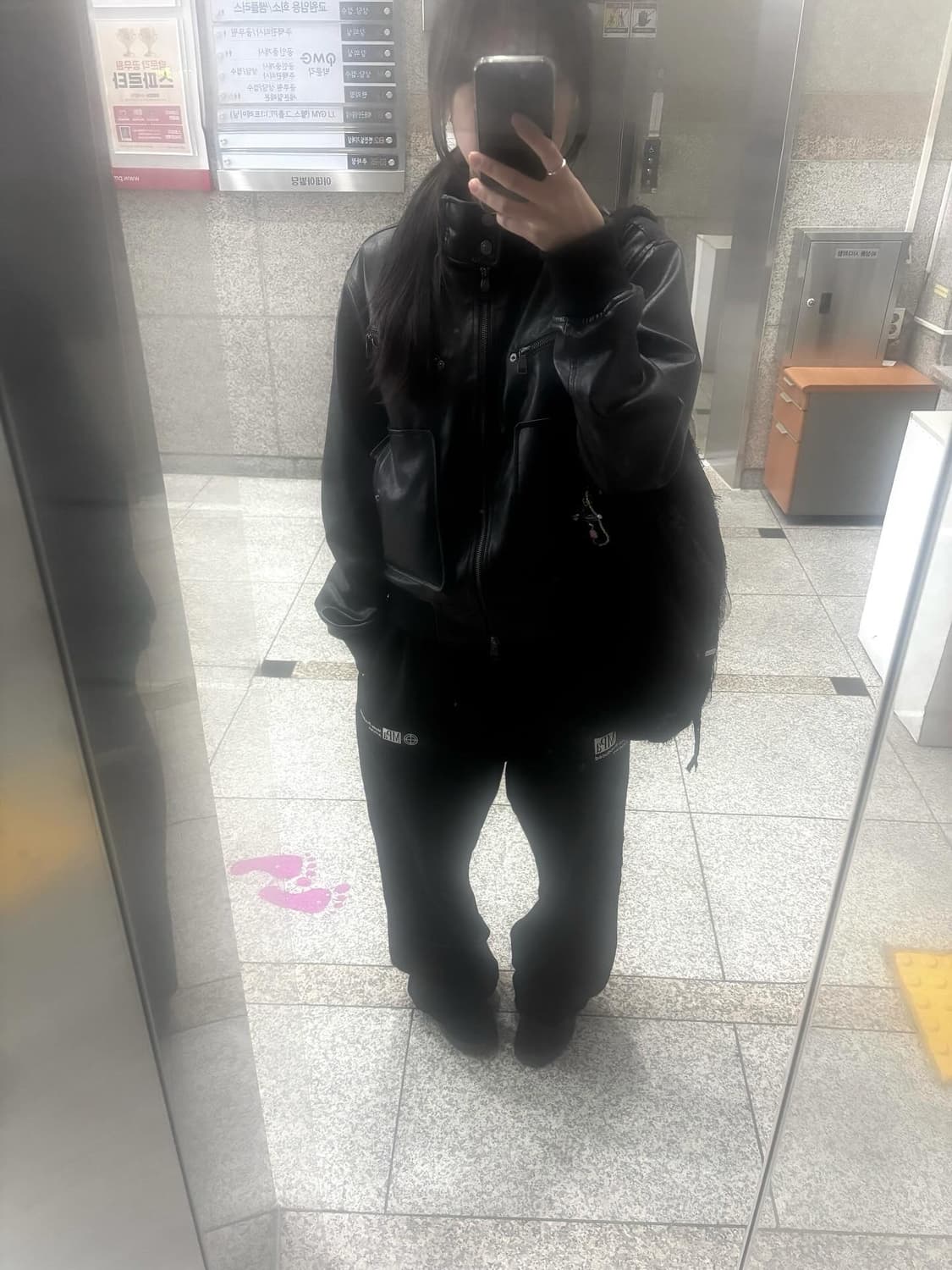 아캄 High-Neck Leather Jacket 상품이미지2