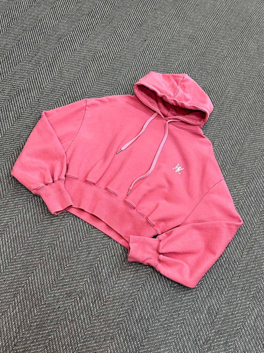 우알롱 크롭 후드티 상품이미지1