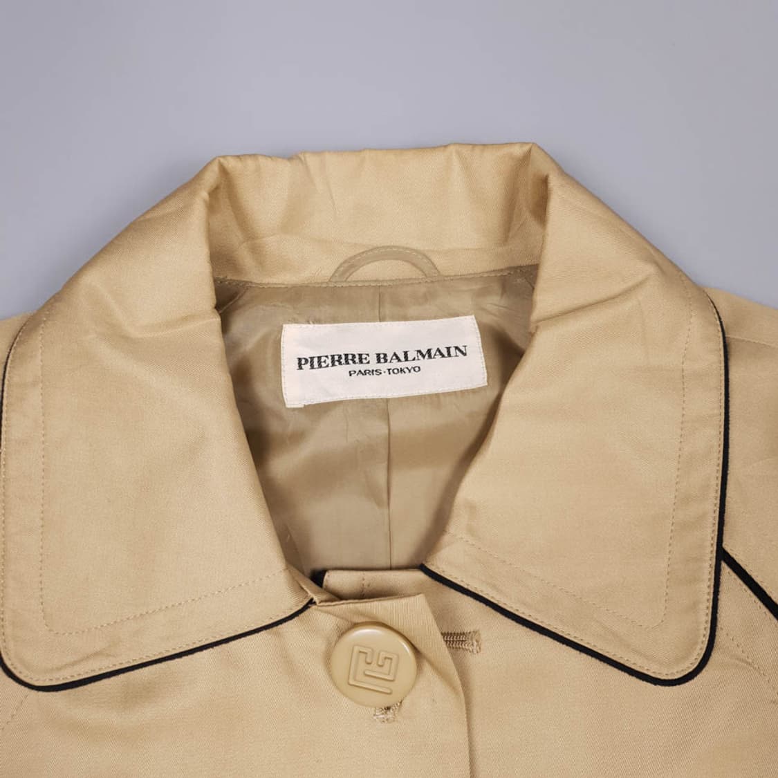 피에르발망 베이지 블랙 라이닝 투버튼 래글런 코트 SI 상품이미지4