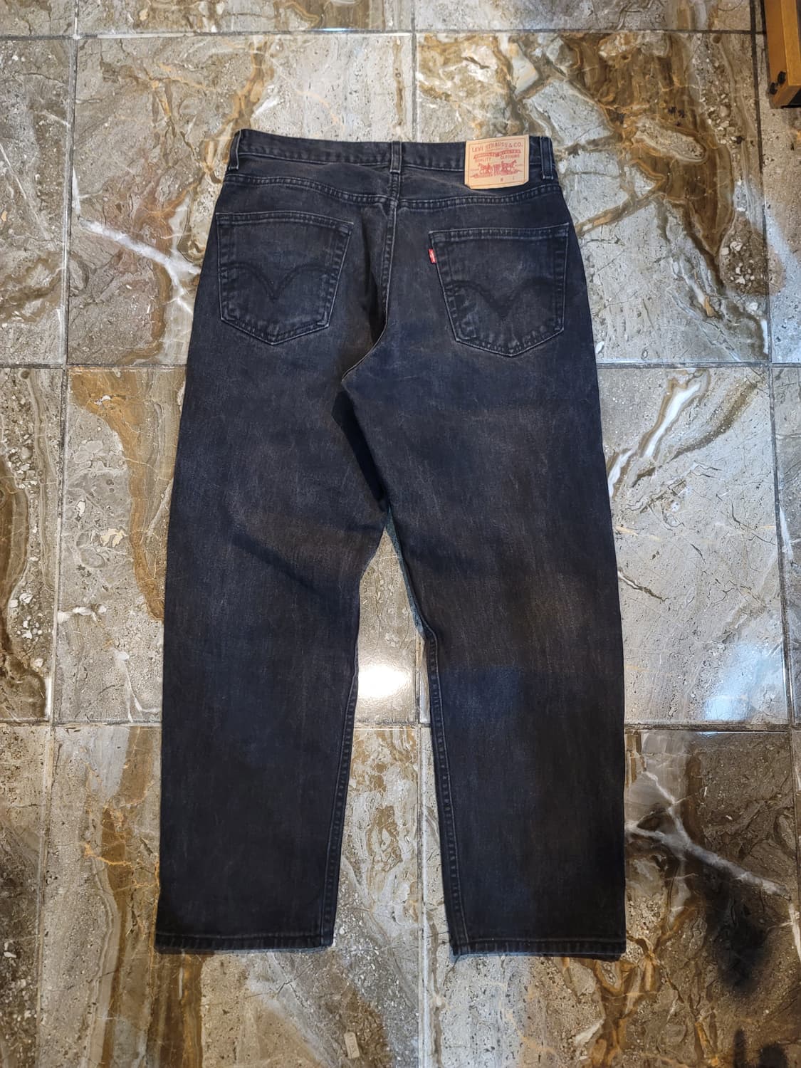 리바이스 550 흑청 와이드 데님 팬츠 상품이미지2