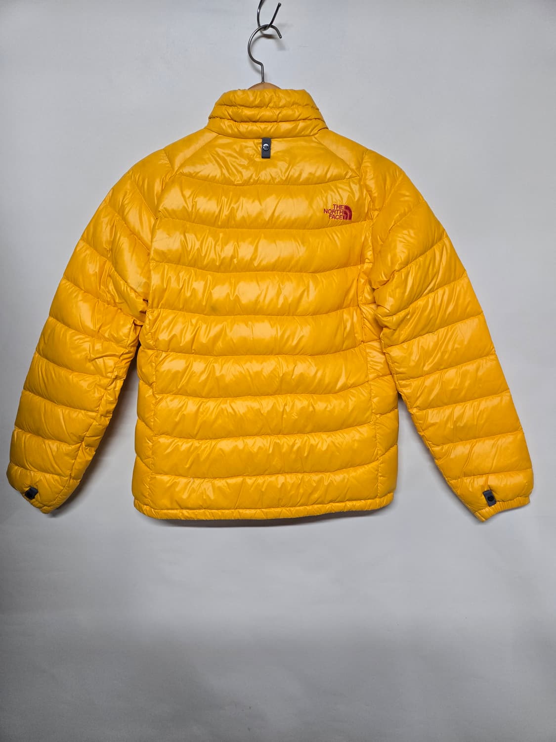 노스페이스 700 노란색 다운 패딩 90여L 상품이미지2