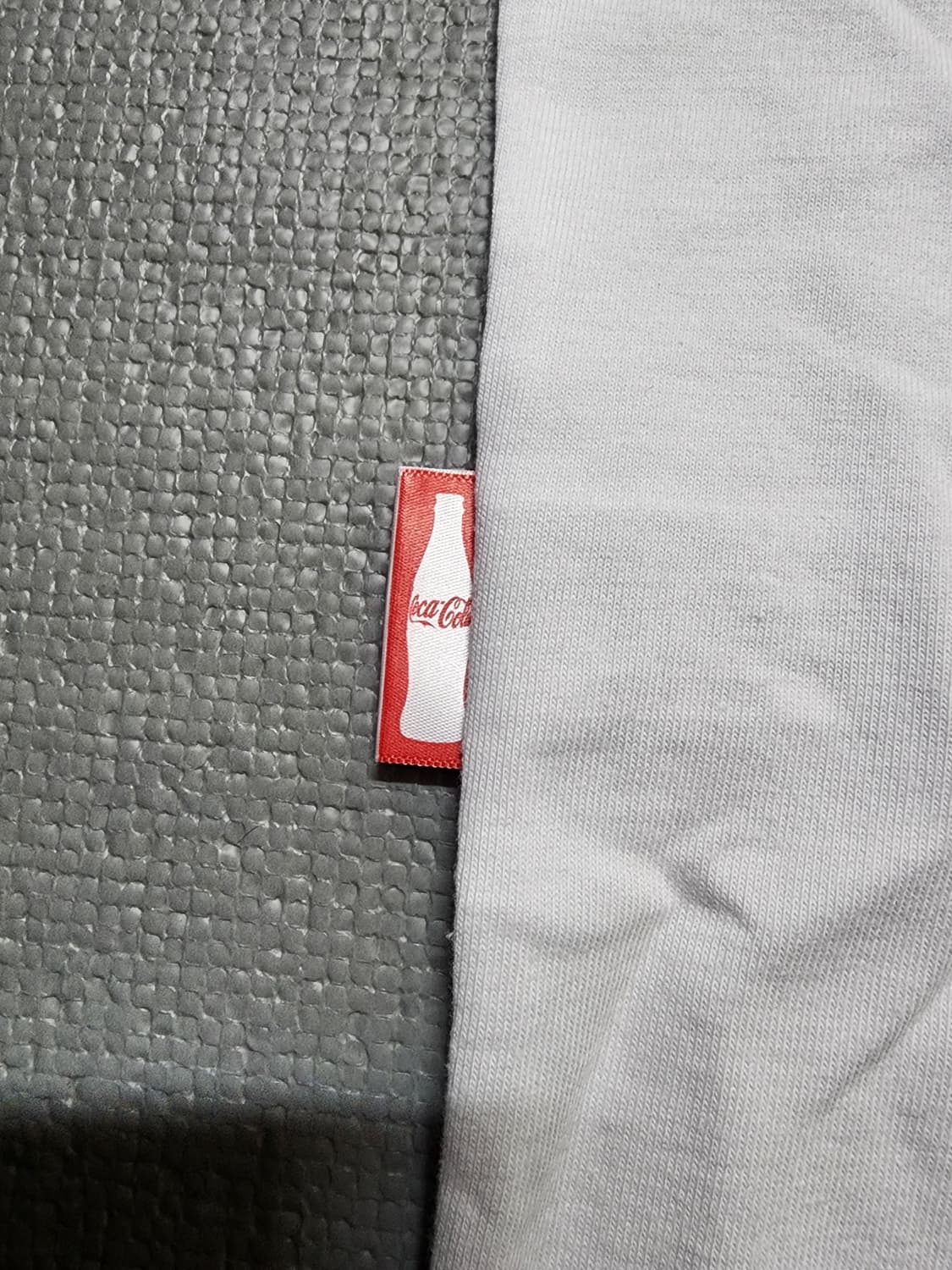 미사용 코카콜라 폴라베어 프린팅 오버핏 반팔티셔츠 상품이미지8