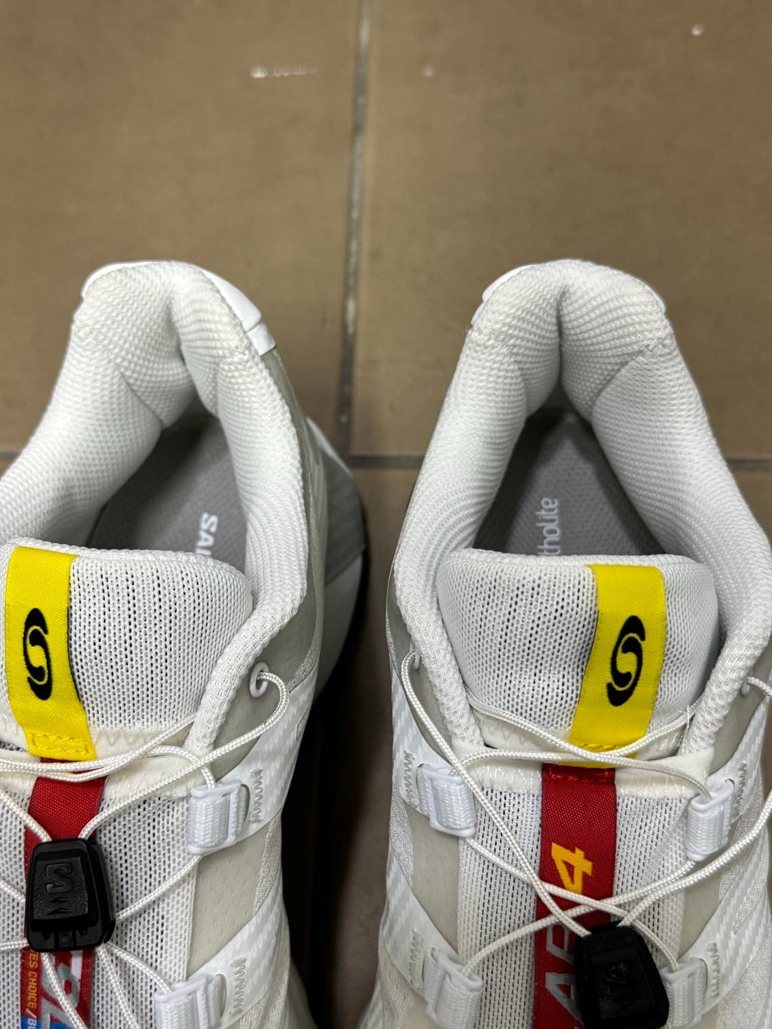 살로몬 xt-4 루나화이트 255 상품이미지3