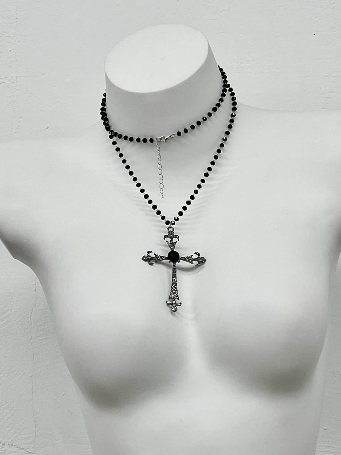 블랙 십자가 큐빅 드롭 네크리스 상품이미지2