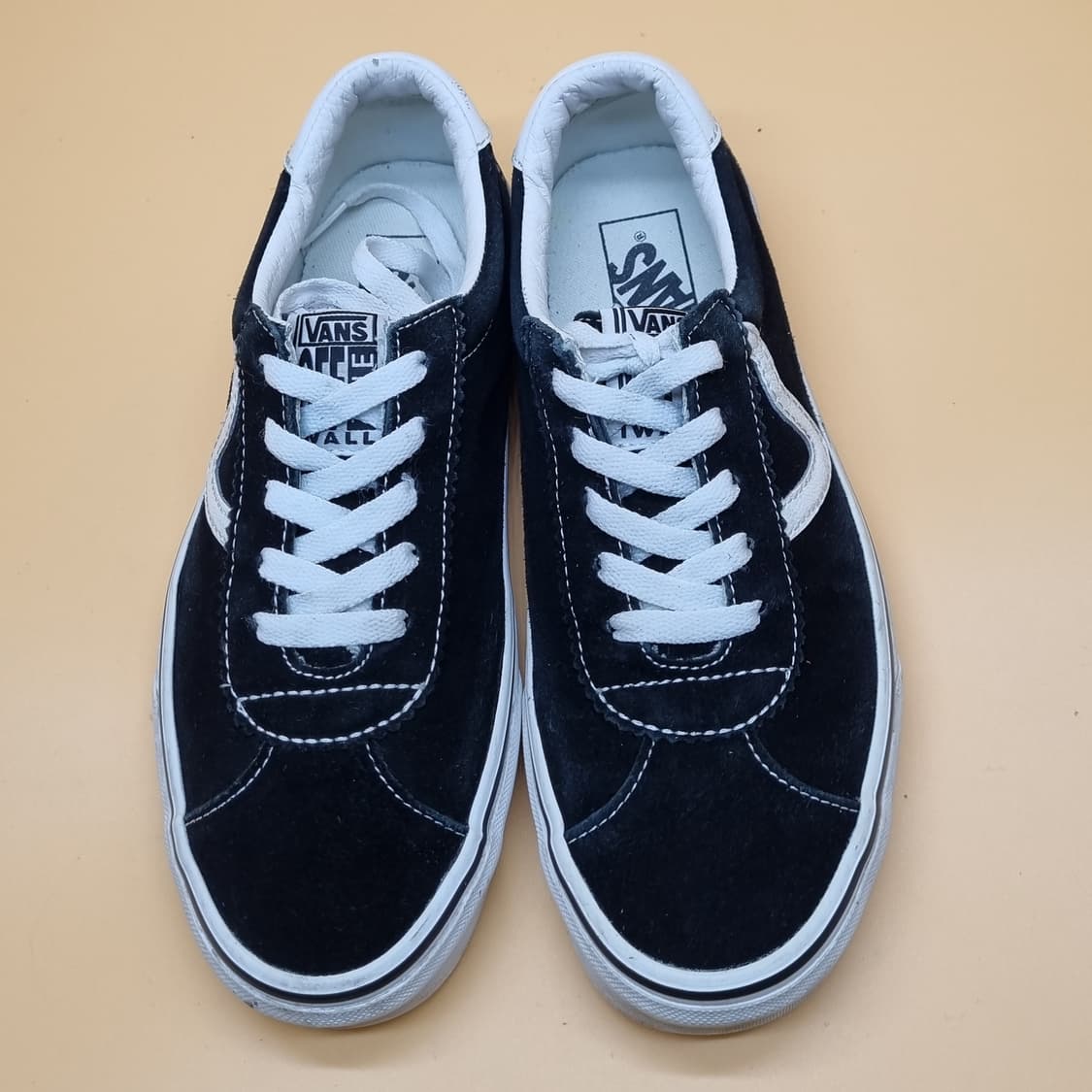 반스 스포츠 스웨이드 스니커즈 245 상품이미지2