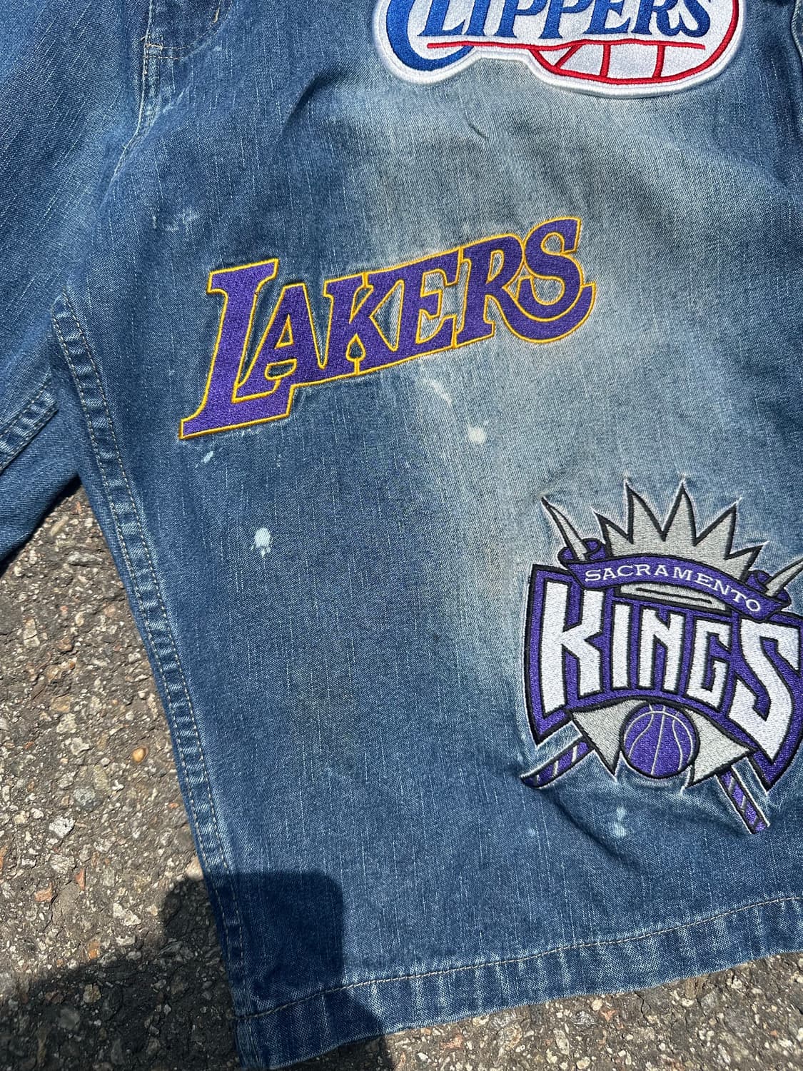 빈티지 00s UNK NBA 패치 데님 반바지 상품이미지3