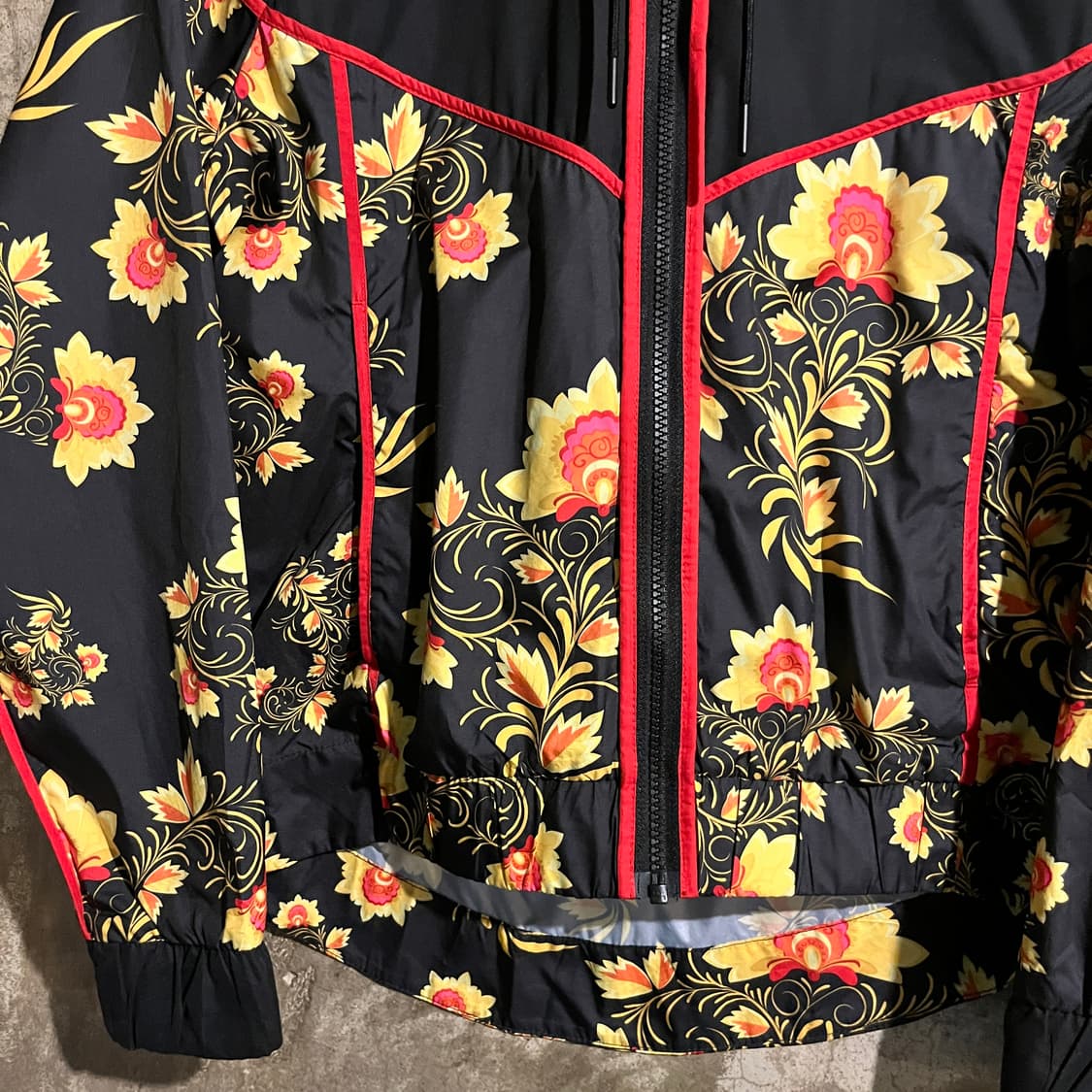 나이키 플로럴 바람막이 자켓 상품이미지3