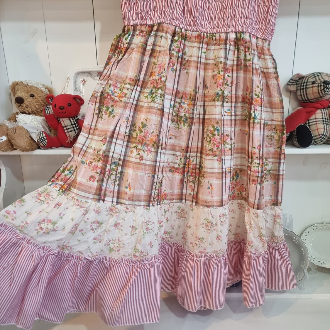 앙크루즈 Ank Rouge 핑크 체크 플라워 셔링 끈원피스 상품이미지3