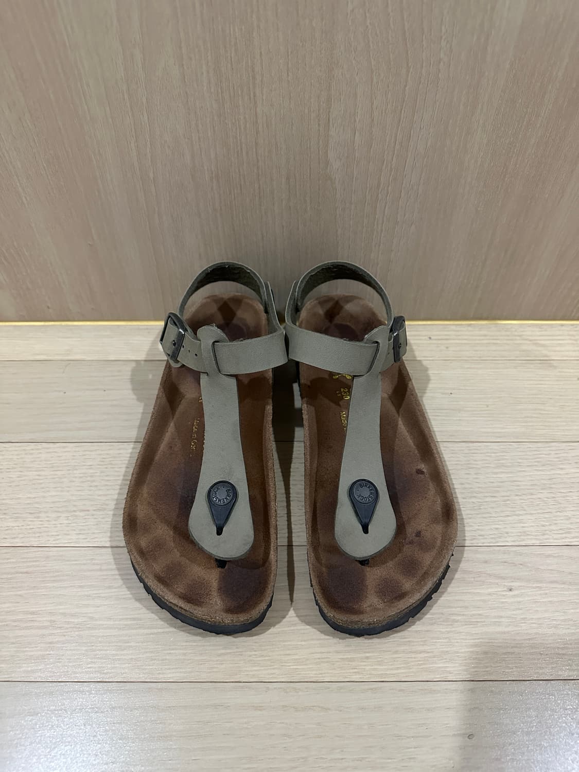 버켄스탁 카이로 230 카키 상품이미지2