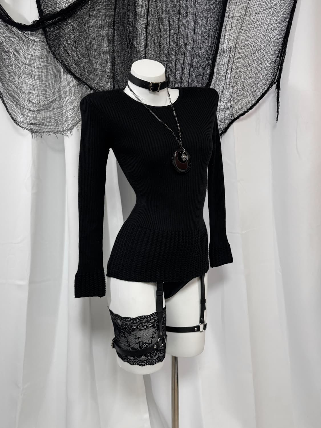 black knit t-shirt 상품이미지2