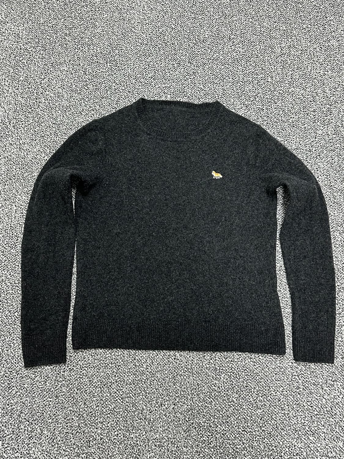 메종키츠네 최신형 폭스로고 니트 상품이미지1