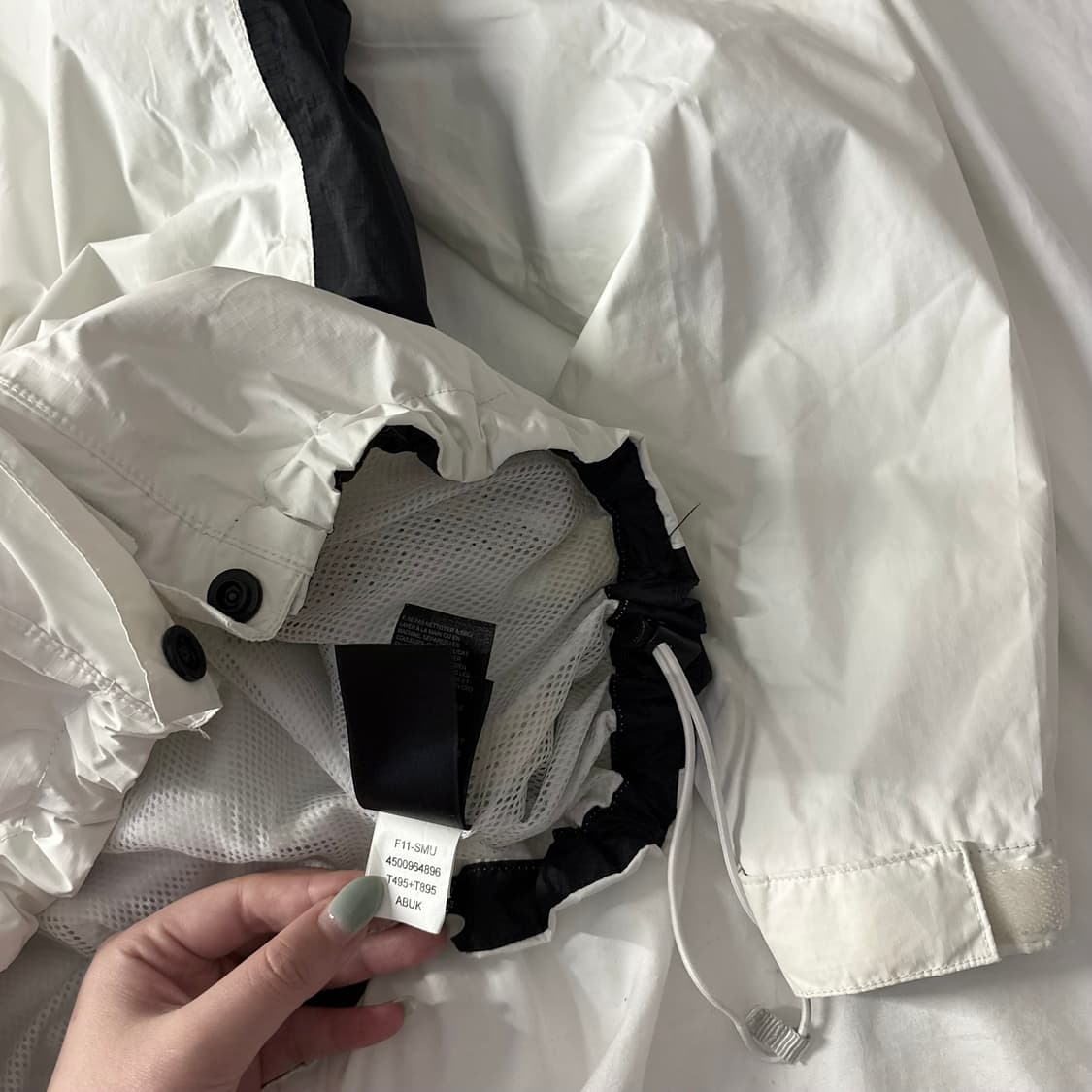 노스페이스 화이트 블랙 배색 바람막이 상품이미지7