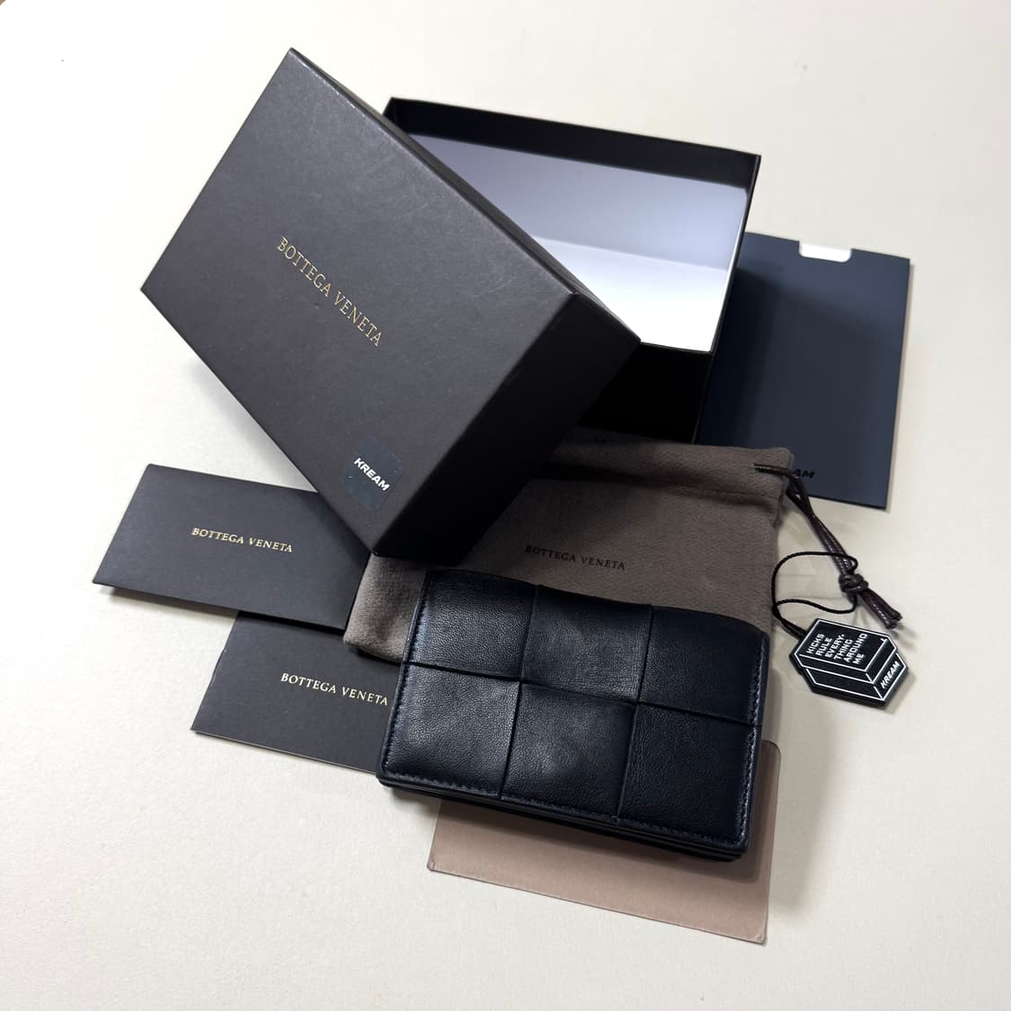 [OS/당일출고]보테가베네타 카세트 비즈니스 카드지갑 상품이미지2