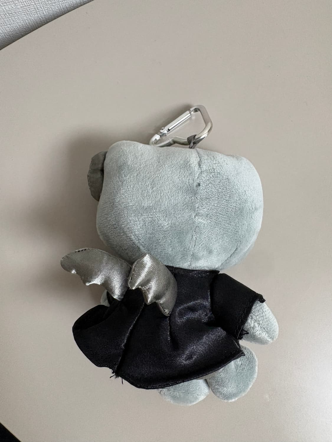 산리오 헬로키티 블랙엔젤 키링 상품이미지2