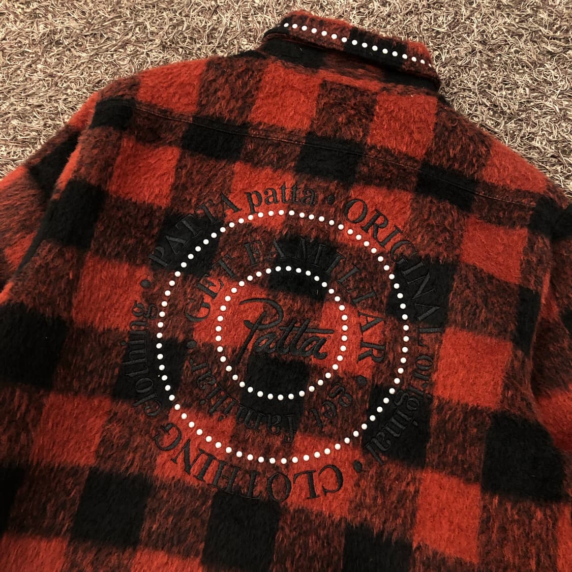 파타 모헤어 텍스쳐 체크 스터드 자켓 상품이미지5