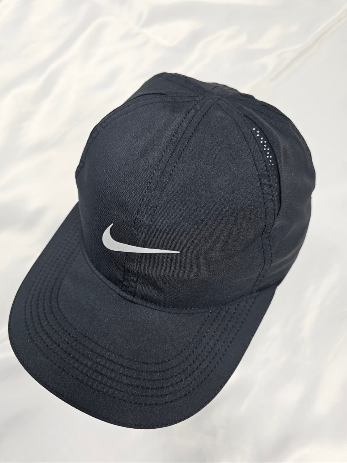 나이키페더라이트캡 상품이미지1