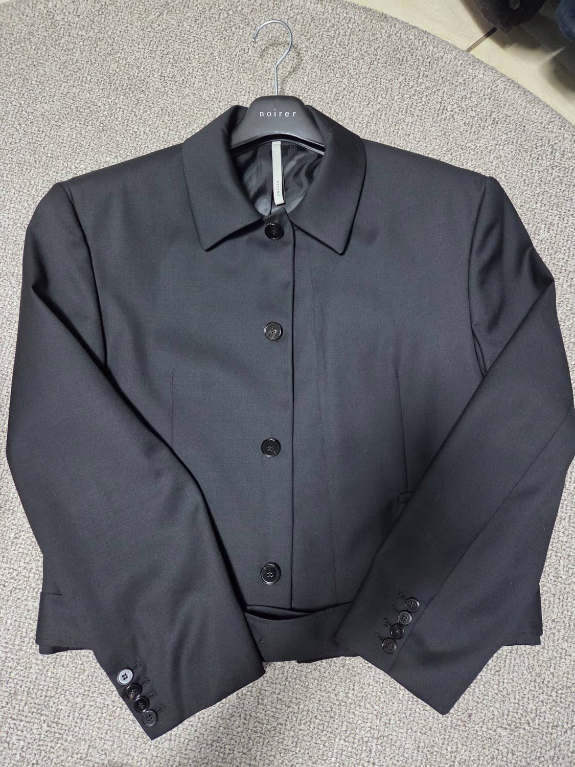 노이어 럭스 울 벨티드 자켓 블랙 50사이즈 상품이미지2