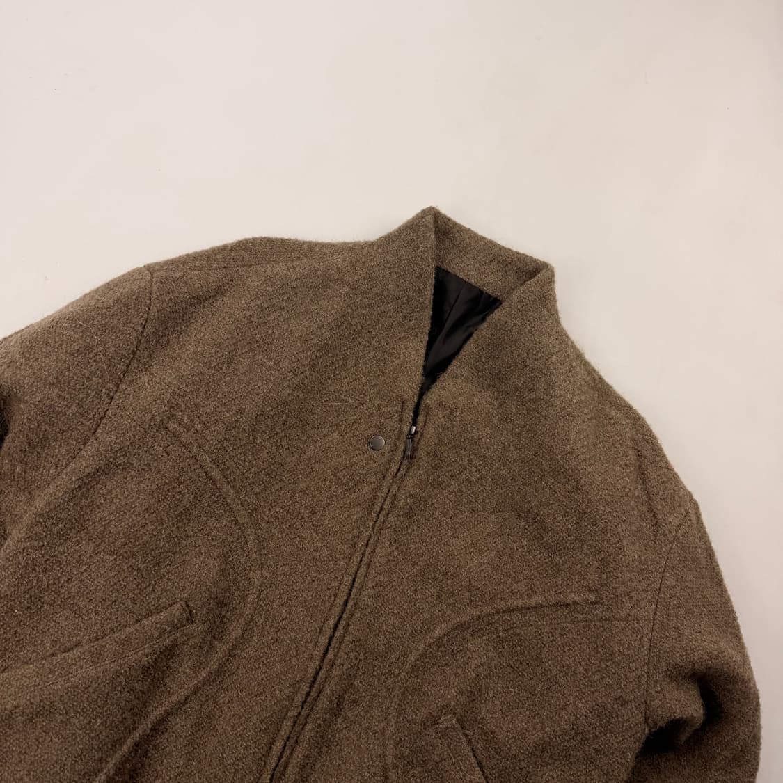 쿠어 인터널 바인딩 숄 카라 점퍼(멜란지 베이지) 상품이미지3