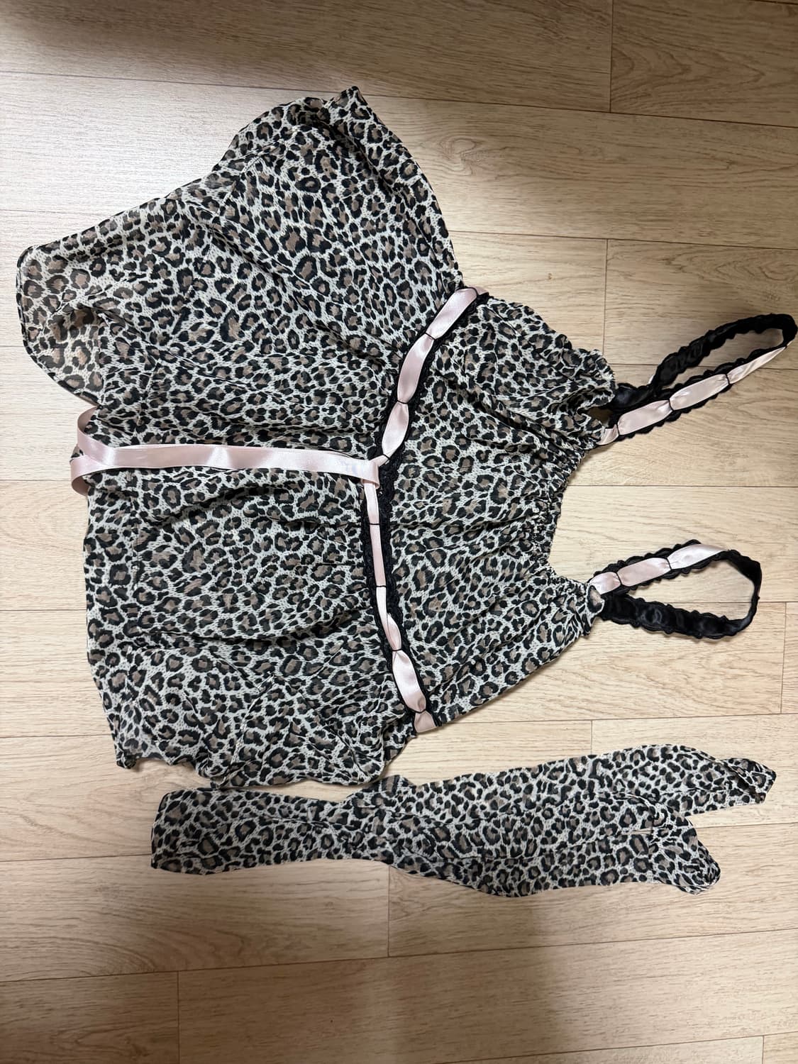 엔젤넘버555 노스텔지아 레오파드 탑 상품이미지4